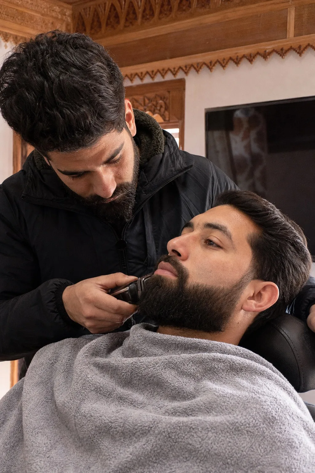Men's Salon — Flexible time slots in Kashmir